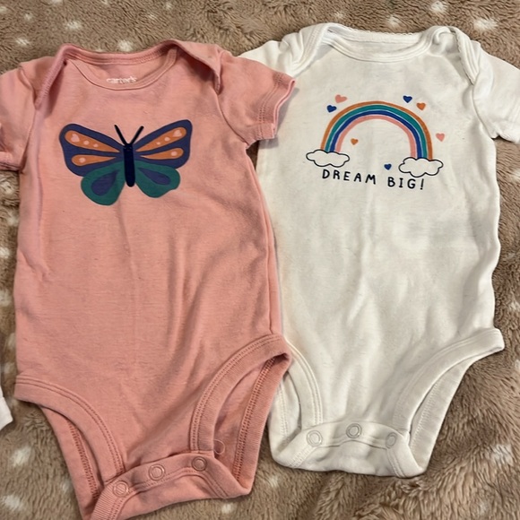 Carter’s / Oshkosh B’Gosh set of 3 bodysuits size 3 months - Picture 3 of 6
